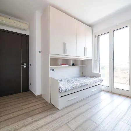Fronte Mare With Private Pool And Sea View Appartement *