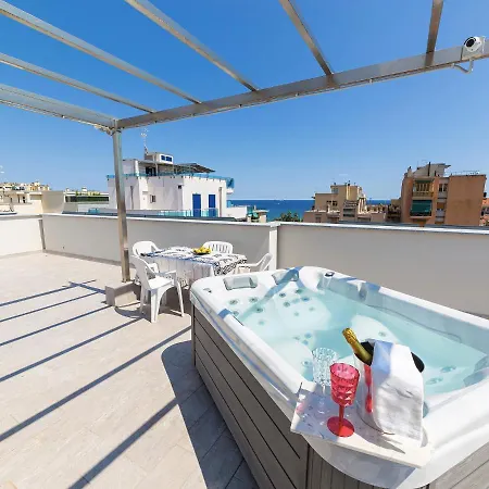 Appartement Fronte Mare With Private Pool And Sea View